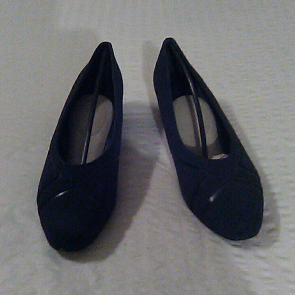 Ladies shoes